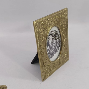 Square Shape Metal Brass antique Finished Photo <b>Frame</b> <b>Wall</b> Decorative New <b>Design</b> Photo <b>Frame</b> for Home Bed Room Decor - Product Image 6