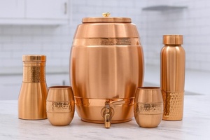 Bouteille d'eau de luxe artisanale en cuivre écologique de qualité supérieure - Fournisseur en gros Fabricant OEM Grande capacité - Product Image 6
