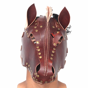 Máscara Facial de Cuero Vacuno Genuino Perforada con Hebillas Ajustables - Product Image 2