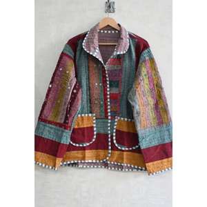 Veste bohème pour femme en coton à motifs floraux, patchwork Khambadiya vintage, brodée, respirante, écologique, faite à la main - Product Image 1