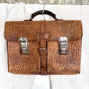 Sac à main en cuir véritable fait main pour homme avec gravure florale vintage, compartiment pour ordinateur portable et bandoulière réglable - Product Image 5