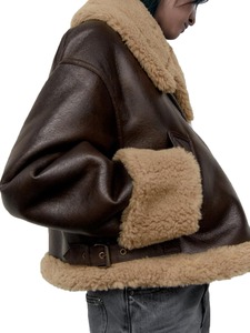 Chaqueta de Cuero Premium con Cuello de Piel Desmontable, Forro Suave y Cálido, y Soluciones de Fabricación ODM - Product Image 2