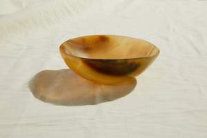 Tazón de resina de alta calidad con diseño único para comer y exhibir, disponible para suministro mundial desde India. - Product Image 3