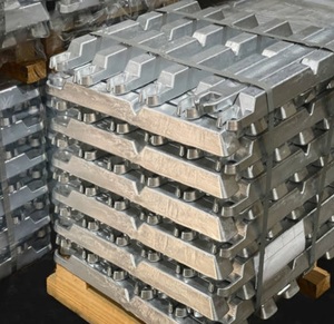 Lingote de Aluminio Primario A7 99.7% de Alta Pureza, Aluminio Industrial para Aplicaciones Automotrices e Ingeniería - Product Image 4
