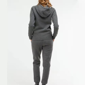 Survêtement zippé personnalisé pour femme, idéal pour l'entraînement sportif et le jogging, coupe classique, respirant et écologique - Product Image 2