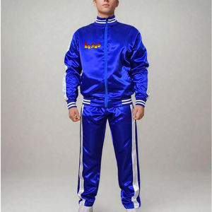 Conjunto deportivo personalizado para hombre, 100% nailon, con logo personalizado, de alta calidad, cómodo, transpirable, de 2 piezas, para correr. - Product Image 1