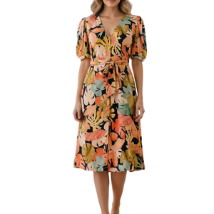 Robe d'été décontractée rose imprimée sans manches longueur genou pour femme, avec bretelles croisées au cou et motifs personnalisés uniques, collection 2025 - Product Image 4