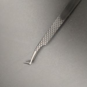 Pinzas de Acero Inoxidable de Precisión para Técnicas Avanzadas de Extensión de Pestañas - Product Image 1