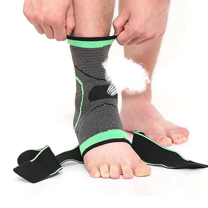 Professional Grade Neoprene Ankle Strap Durable Steel D Ring Adjustable <b>Compression</b> Protection Unisex Soft Padding for Workout - Product Image 4