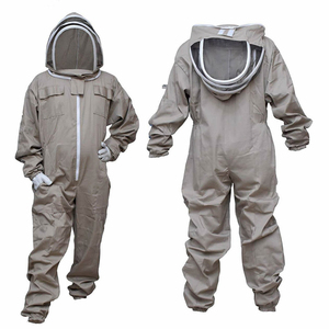 Combinaison de protection avancée pour apiculteurs avec couverture intégrale du corps pour les travaux en extérieur autour des ruches - Product Image 6