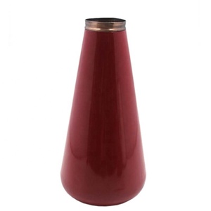 Vase à fleur long en métal de fer de terre cuite décoratif de salon de conception moderne avec l'anneau fait à la main adapté aux besoins du client - Product Image 1