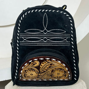 Nouveauté Sac à dos et sac bandoulière en cuir suédé noir cousu à la main Western Voyage Luxe 2 en 1 pour femmes - Product Image 4