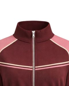 Veste de sport courte pour femme, rose bordeaux, zippée, avec rayures contrastées, pour le fitness et la gym, fabriquée sur mesure. - Product Image 5