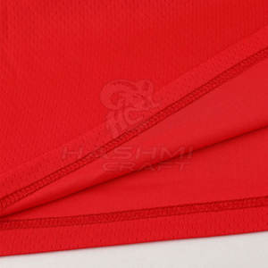 Uniforme de basket-ball en polyester, tissu léger et respirant, idéal pour les mouvements rapides et les matchs intenses - Product Image 4