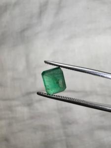 Wholesale 1.05 Ct Natural Zambian Emerald Octagon Shape Loose Green Gemstone Premium Stone for Rings Pendants Jewelry - Product Image 3
