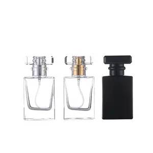 Cosmetic Packaging 30ml Glass Perfume Bottle Portable Travel Pressed Spray Bottle Empty Black Transparent Bottle