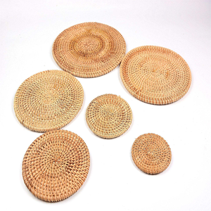 Sous-verres et sets de table en rotin tressé faits main, antidérapants, pour 6 tasses, tasses à thé et réchauds - Product Image 5