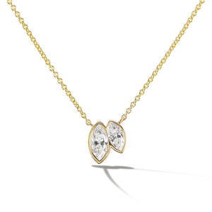 Collier pendentif de fiançailles tendance en argent sterling 925 avec deux pierres en zircon taille marquise serties clos, style Toi et Moi, pour femme, cadeau - Product Image 1