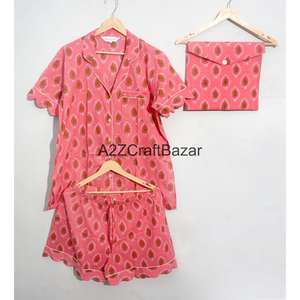 ชุดนอนผ้าฝ้ายทำมือจากอินเดีย ลายดอกไม้พิมพ์ดิจิทัลสไตล์วินเทจ เนื้อผ้านุ่ม ระบายอากาศได้ดี ชุดนอนขาสั้นสำหรับผู้หญิง ให้ความรู้สึกโรแมนติก - Product Image 5