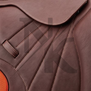 Silla de montar de salto y doma inglesa de lujo con estructura de madera, cuero de ante suave, productos superiores para jinetes de carreras de caballos ingleses de la India - Product Image 6