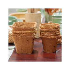 Pots coniques en fibre de coco VietChoice Eco |   Fabriqué à Ben Tre, Vietnam |   Tailles personnalisées de haute qualité pour une utilisation en extérieur dans les jardins |   Usine de vente en gros - Product Image 2