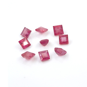 Rubis naturels de Bangkok, carrés calibrés de 6 mm, pierres précieuses de rubis naturelles facettées, prêtes à l'emploi pour la fabrication de bijoux - Product Image 1