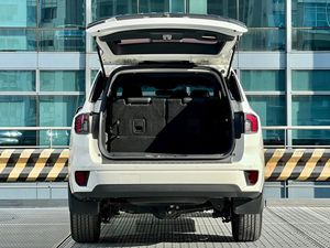 SUV spacieux à sept places d'occasion 2023 4x2 Turbo - Product Image 2