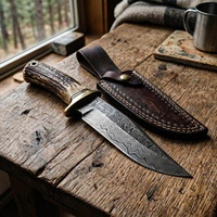 Couteau de chasse en acier de Damas, lame à pointe tombante avec manche en os, couteau de survie artisanal pour l'extérieur