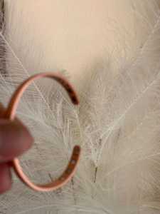 Pulsera Magnética de Cobre Puro para Hombre y Mujer, 6 Imanes, Restaura el Equilibrio, Energía, Fuerza, Mejora la Calma y la Alegría, Regalo Perfecto para Hombre y Mujer - Product Image 4