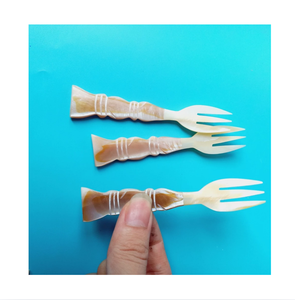 ส้อมเปลือกหอยวินเทจ ด้ามสั้น ดีไซน์หรูหรา เป็นมิตรกับสิ่งแวดล้อม เหมาะสำหรับเป็นของขวัญทางธุรกิจ - Product Image 1