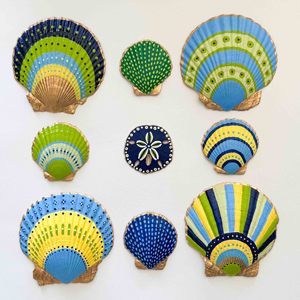 <b>Natural</b> beach decor hand painted seashells wholesale <b>painting</b> arts on scallop capiz shells - Product Image 6
