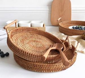 Elegante Bandeja de Mimbre Pintada a Mano, Ecológica, Apta para Lavavajillas, para Servir, Almacenar, Té, Café, Bocadillos, Desayuno, Plato Decorativo de Caña - Product Image 1