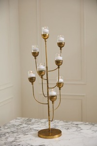 Candelabro de Hierro Alam Personalizado de 5 Brazos, Atractivos Centros de Mesa Decorativos para Bodas - Product Image 2