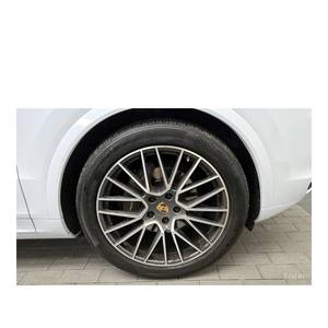 Porsche Cayenne 3.0 Coupé 2024, 43,237 km, Volante a la Izquierda, Caja de Cambios Automática, Asientos de Cuero con Cámara Trasera - Product Image 5