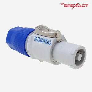 Conector de Alimentación de Salida de 20A 250V con Montaje en Chasis Hembra de 2+1 Pines - Product Image 2