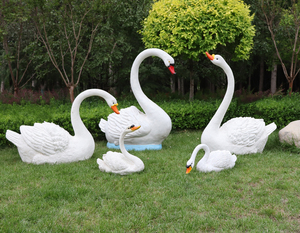 Bán buôn tùy chỉnh lớn ngoài trời nhựa thiên nga Vườn Hồ Bơi nước khu vực danh lam thắng cảnh nghệ thuật điêu khắc tượng cảnh quan trang trí - Product Image 1