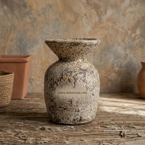 Urne en terre cuite rustique népalaise, pot en argile à large ouverture, vase décoratif en céramique fait main pour table - Product Image 6