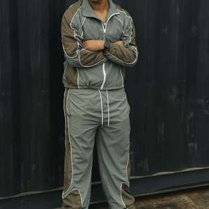 Ensemble de survêtement sportif unisexe vert olive, fermeture éclair intégrale, col montant, polyester et coton respirant, coupe régulière, pour adulte, idéal pour l'automne - Product Image 3