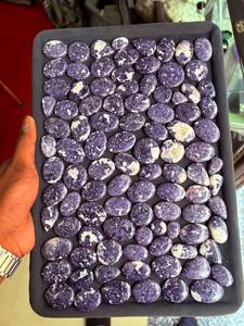 Lepidolite Cabochon Formes et Tailles Variées, Pierre Précieuse en Vrac de Haute Qualité pour la Fabrication de Bijoux, Vente en Gros - Product Image 4