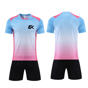 Conjunto de Camiseta de Fútbol Sublimada con Degradado Azul Claro y Rosa para Hombre, Manga Corta, Absorbe la Humedad, Ajuste Atlético, Uniforme de Fútbol - Product Image 1