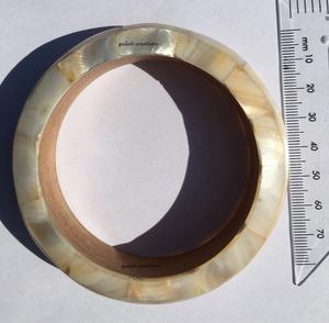 Brazalete de madera hecho a mano con incrustaciones de nácar, elegante Concha natural y pulsera de moda de madera para mujer - Product Image 5