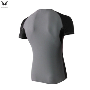 T-shirts de compression à manches courtes personnalisés MMA BJJ – Nouveauté du meilleur fournisseur – Qualité supérieure pour hommes – Vêtements d'entraînement fitness – Rashguard - Product Image 6