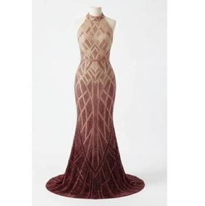 Vestido de Noche Largo con Cuentas Hecho a Mano de Alta Calidad con Diseño Elegante para Ocasiones Formales Disponible a Precio de Exportación - Product Image 1