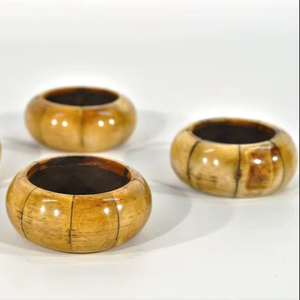 Anillo de Servilleta de Hueso con Diseño Moderno, Anillo de Servilleta con Incrustaciones de Hueso, Porta Servilletas de Hueso para Mesa de Comedor a un Precio Muy Accesible - Product Image 1