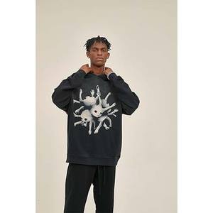 เสื้อฮู้ดดี้ผู้ชายสำหรับฤดูหนาว ขายส่งจำนวนมาก ผ้าคอตตอนผสมโพลีเอสเตอร์ ล้างสีแบบแอซิดวอช ย้อมสีพื้น ทรงโอเวอร์ไซส์ สไตล์วินเทจ สตรีทแวร์ ปักโลโก้ตามสั่ง - Product Image 1