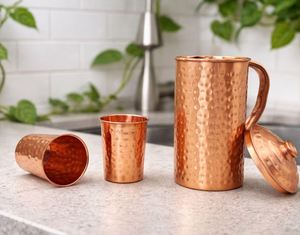 Ensemble de carafes en cuivre avec verres, facile à nettoyer, faible entretien, pour servir l'eau, durable, réutilisable, vaisselle de cuisine et de salle à manger - Product Image 1