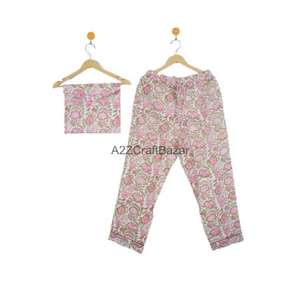 Conjunto de Pijama de Algodón 100% para Mujer, Cuello en V, Manga Larga, Estampado Floral, Ropa de Dormir Cómoda para Toda Temporada, Traje Perfecto para Fiestas - Product Image 3