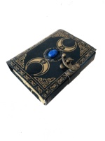 Journal en cuir véritable Vintage Third Eye Crystal Stone Triple Moon Journal Book of Shadow Bound Notebook For Gifting Him or Her