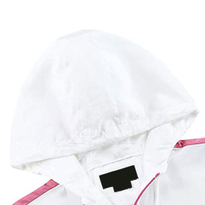 Dernier style de vestes coupe-vent à capuche pour hommes avec logo frontal, écologiques, respirantes, vente en gros, faible MOQ, hiver - Product Image 3