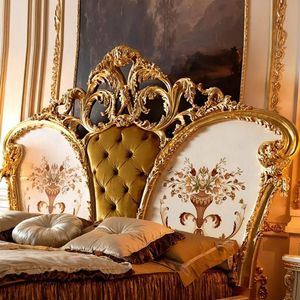 Juego de Dormitorio Clásico de Lujo Honeyrose Hotel Royal Gold, Cabecera Tapizada, Madera de Caoba Sólida, Estilo Europeo - Product Image 3